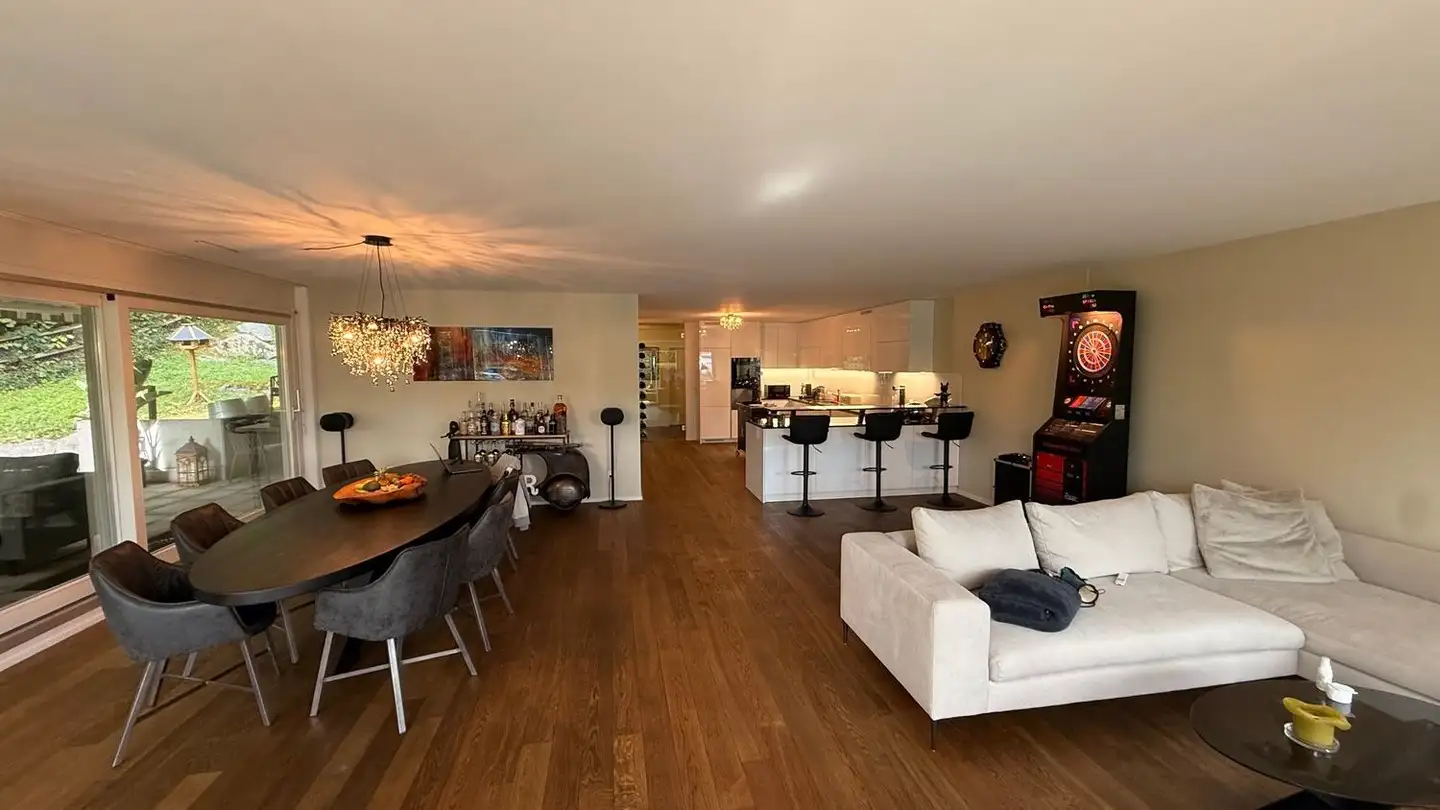 Loft mieten - Laubisrütistrasse 53, 8712 Stäfa