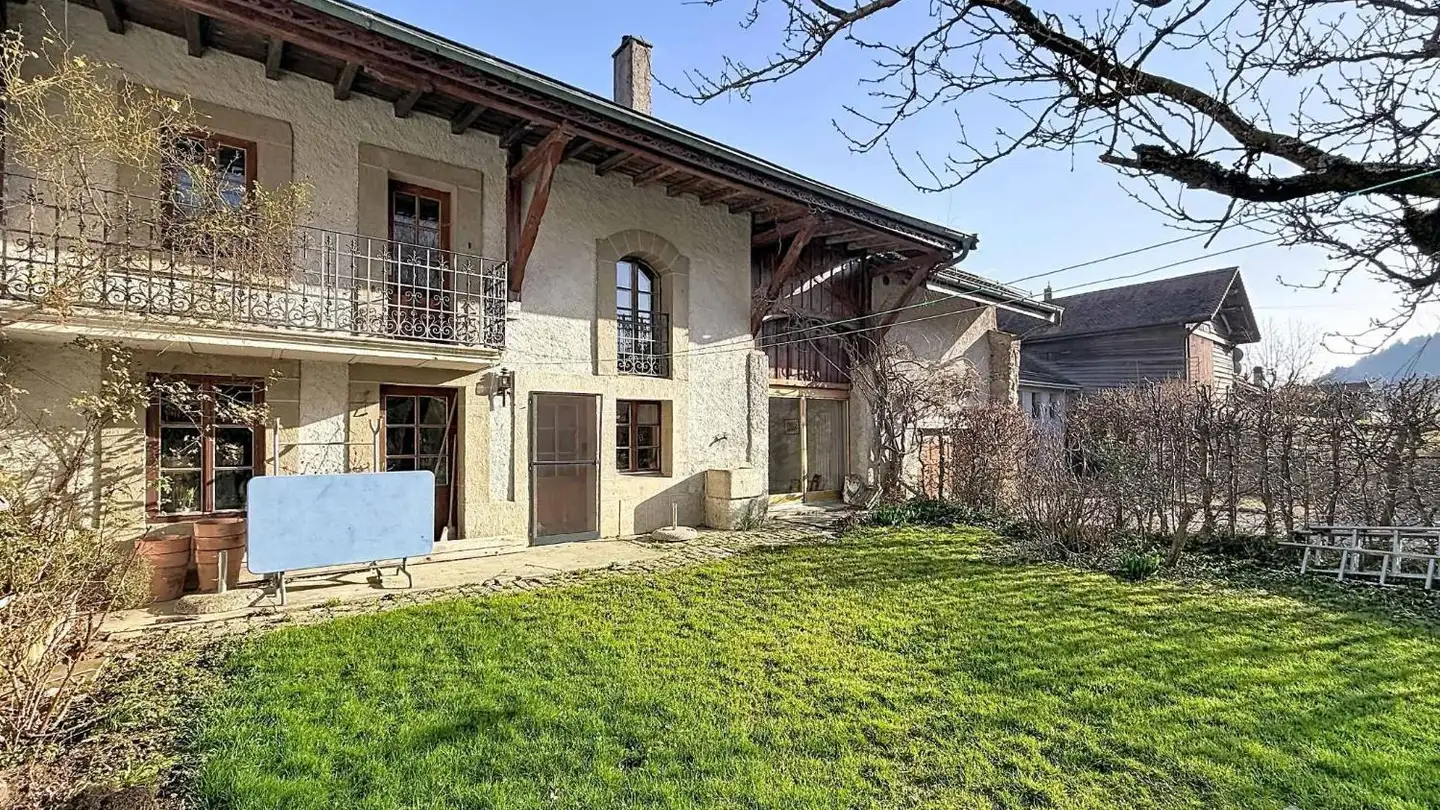 Single house for sale - 1683 Brenles