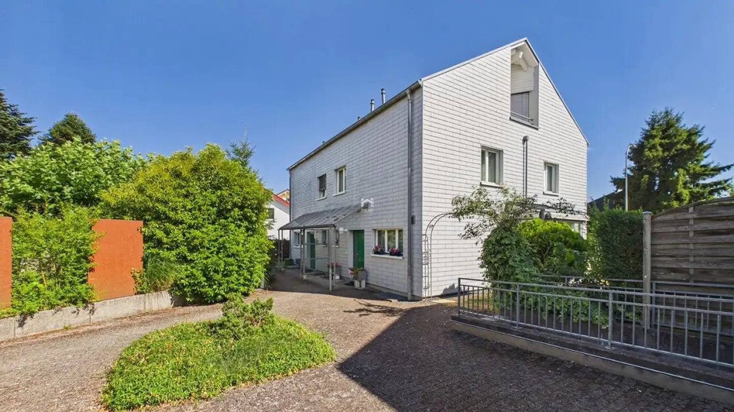 Semi-detached house for sale - 5035 Unterentfelden