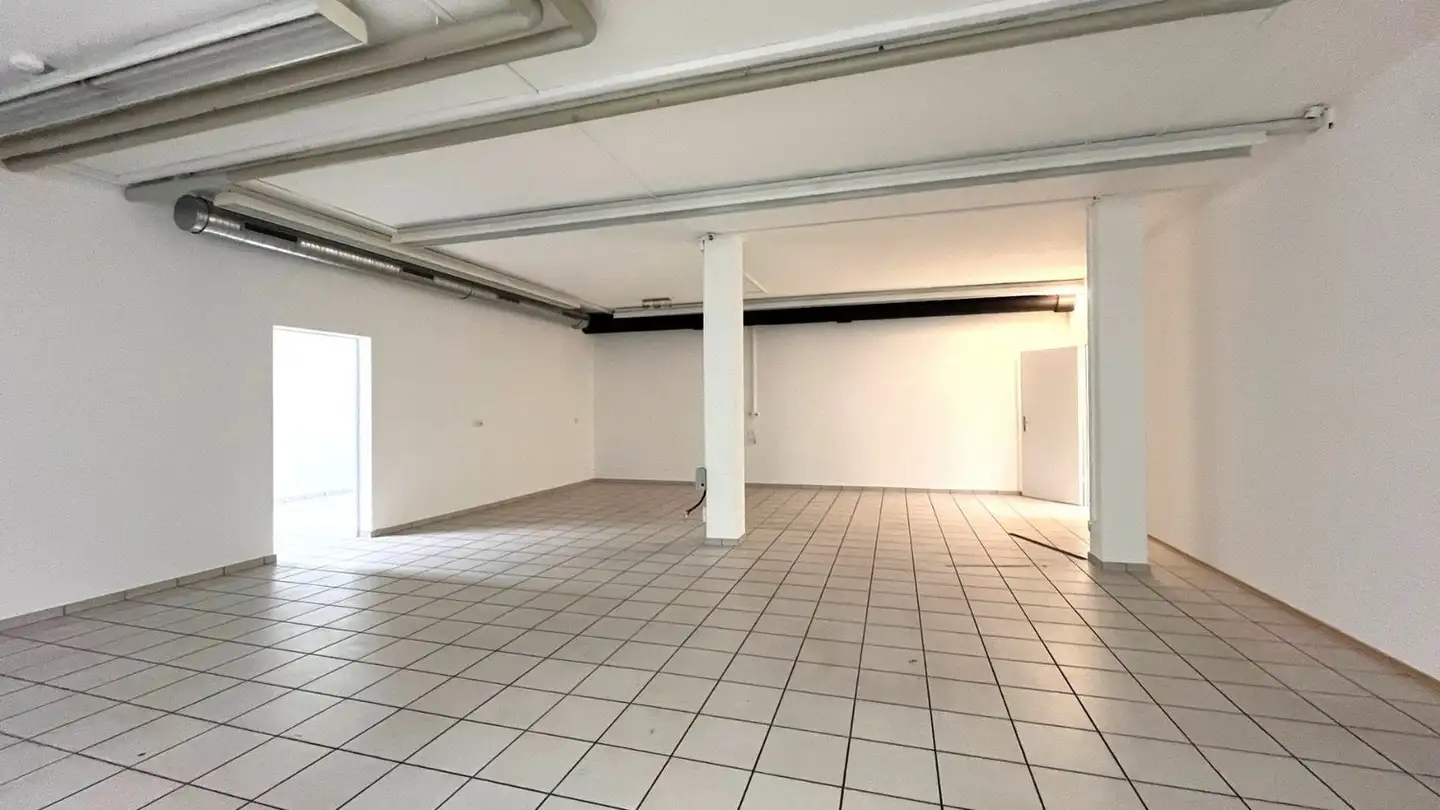 Commercial for rent - Oltnerstrasse 15, 4663 Aarburg