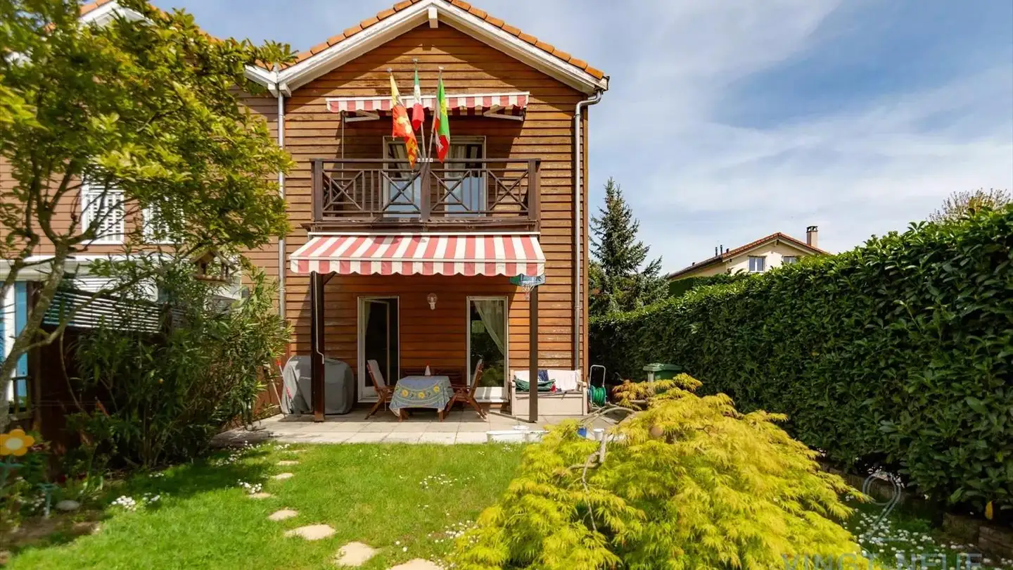 Single house for sale - 1214 Vernier