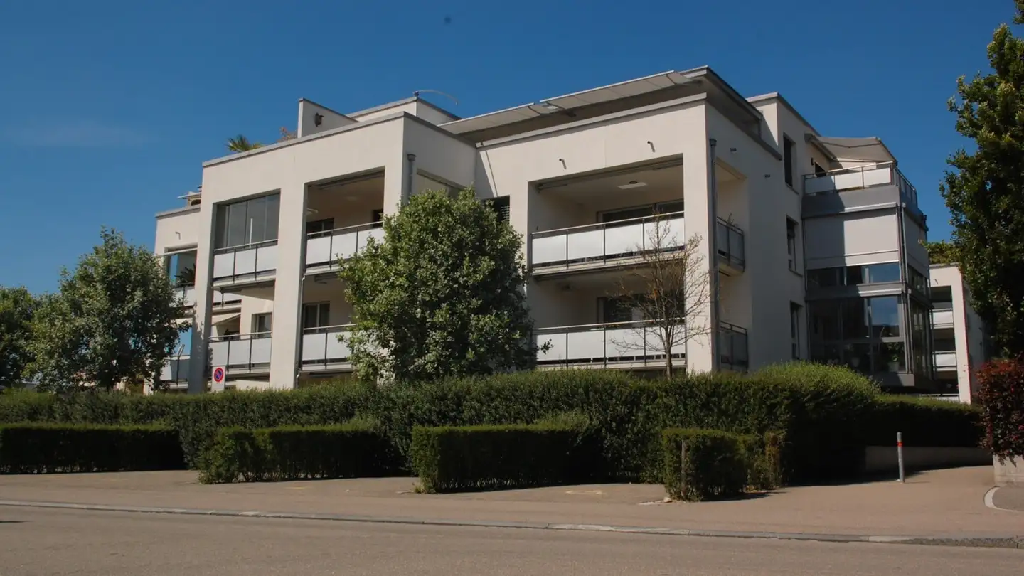 Appartamento in affitto - In Der Höh 13, 8604 Volketswil