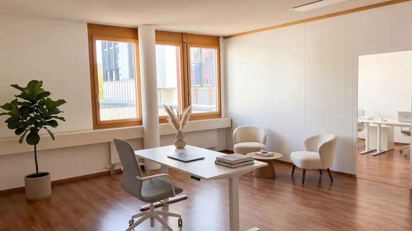 Office space for rent - 7000 Chur - Photo 3