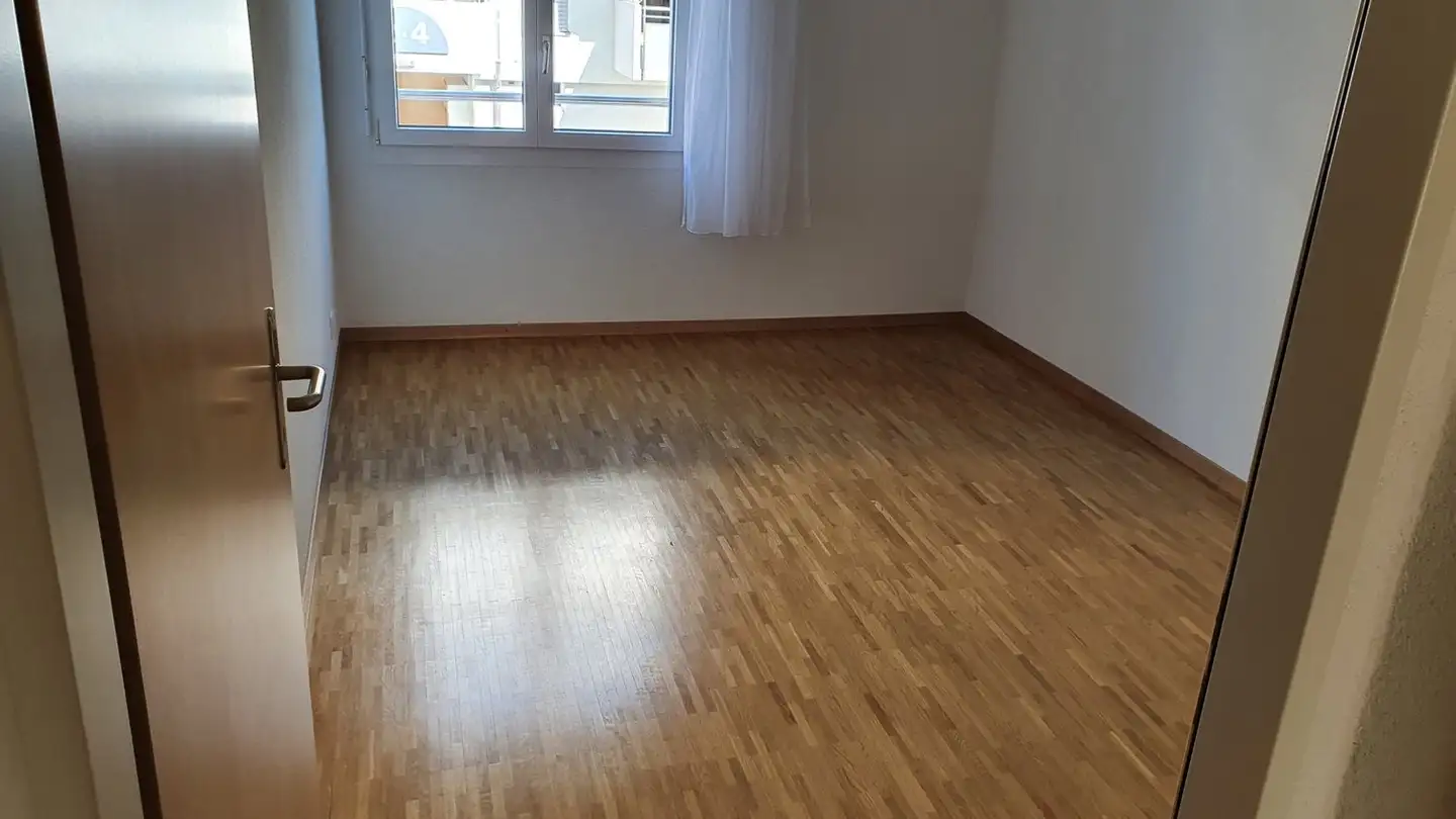 Appartement à louer - 1400 Cheseaux-Noréaz - Photo 3