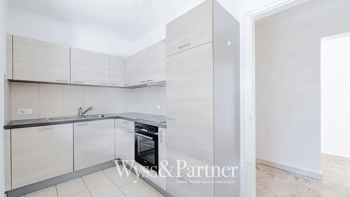 Apartment for rent - Strada Cantonale 49, 6986 Curio - Photo 3