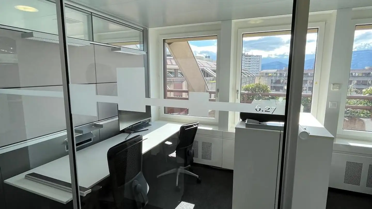 Commercial à louer - Avenue Giuseppe- Motta 50, 1202 Genève - Photo 3