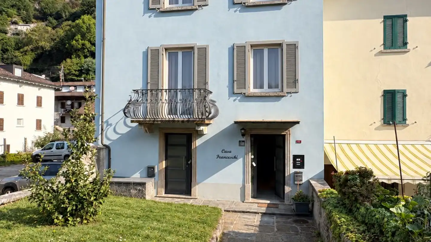Semi-detached house for sale - Strada Cantonale 76, 6534 S. Vittore