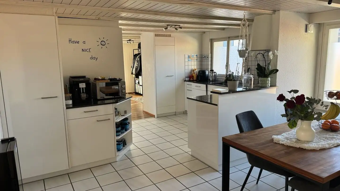 Dachgeschosswohnung mieten - Ochsnerstrasse 10, 8840 Einsiedeln - Foto 2