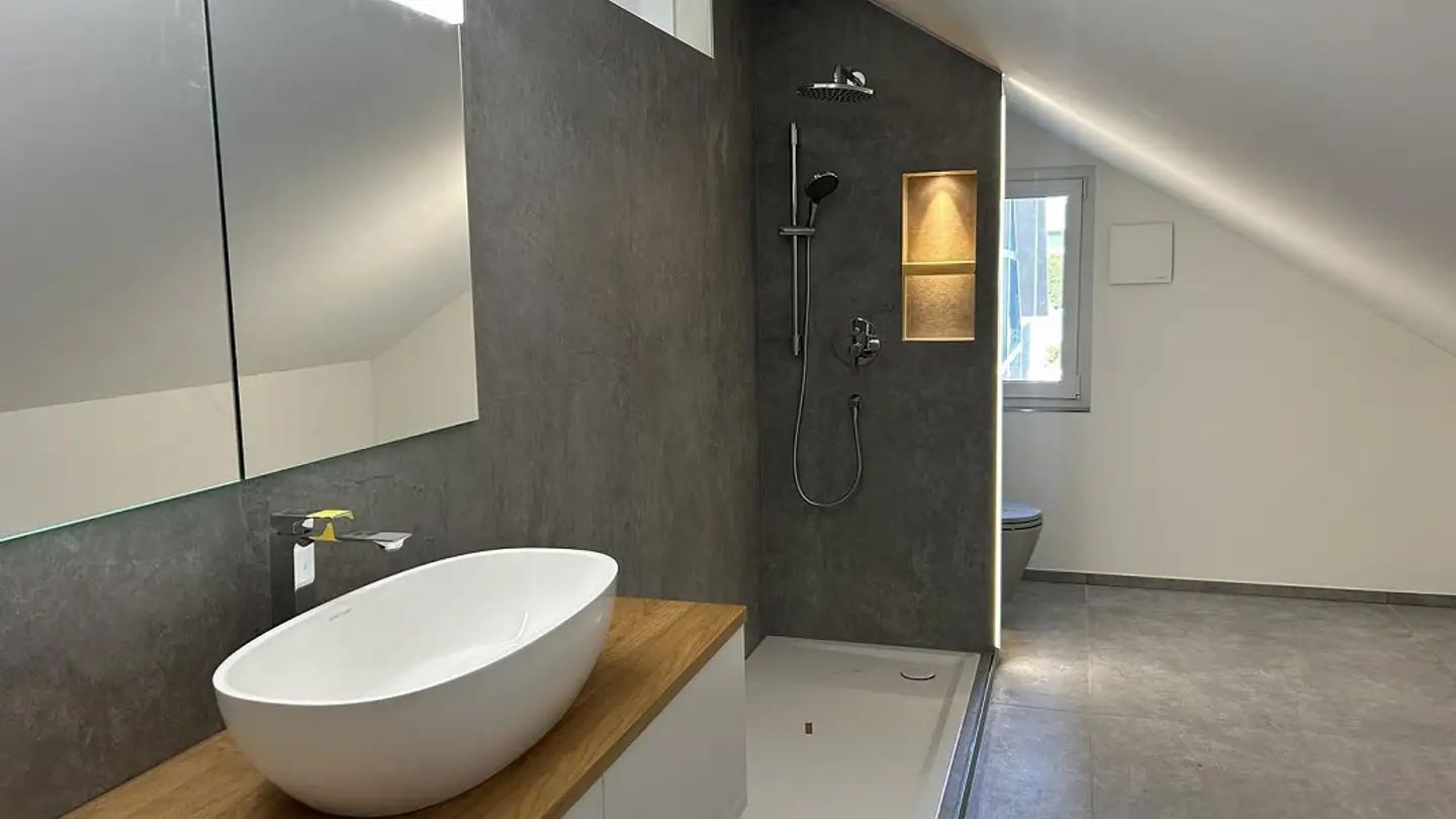 Attique à louer - Fluhstrasse 16, 8645 Jona - Photo 4