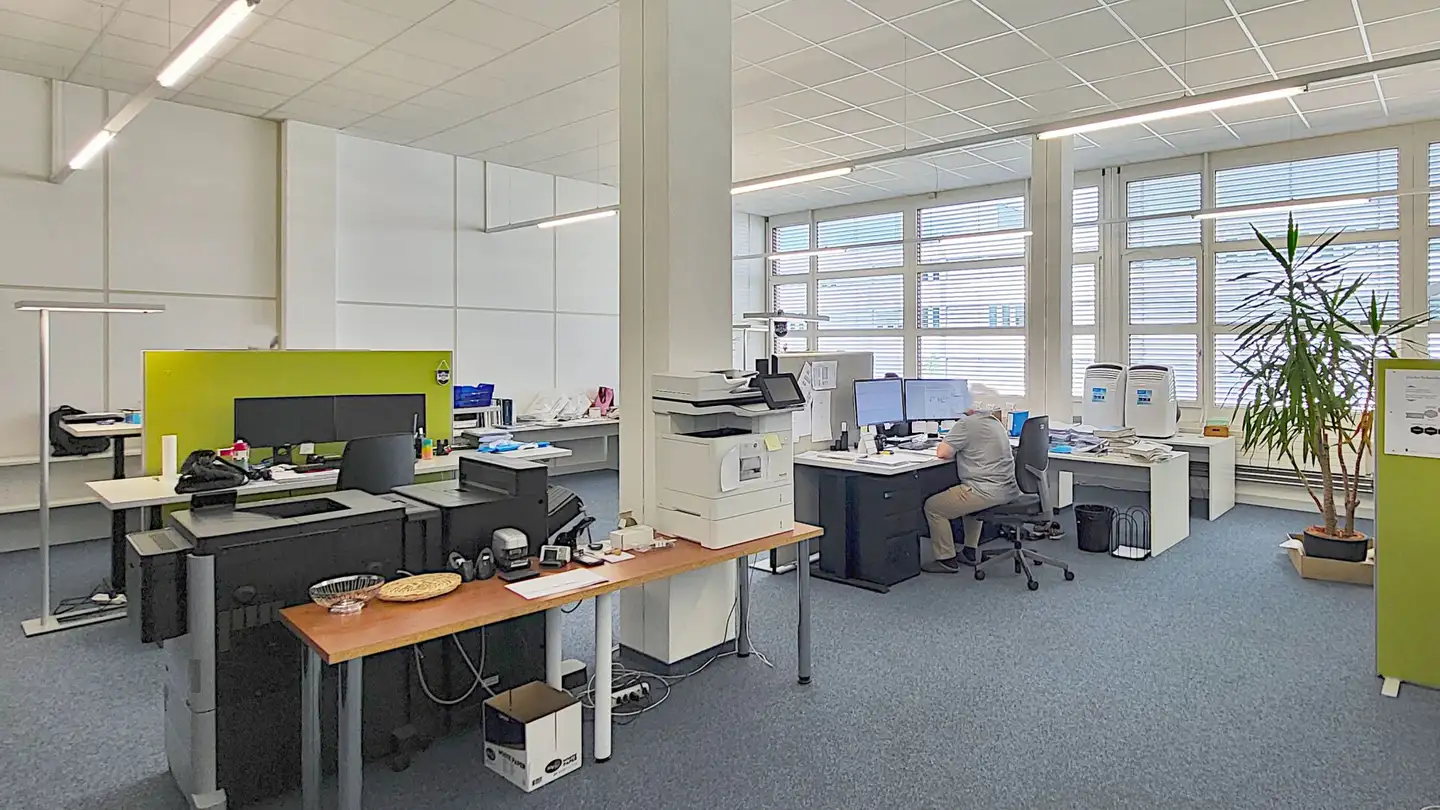 Bureau à louer - Hinterbergstrasse 17, 6330 Cham