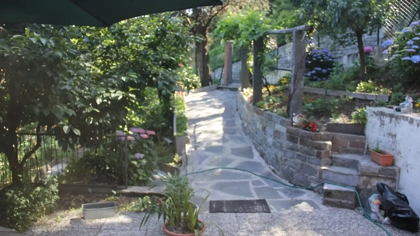 Appartamento a gradini in vendita - 6953 Lugaggia - Photo 2