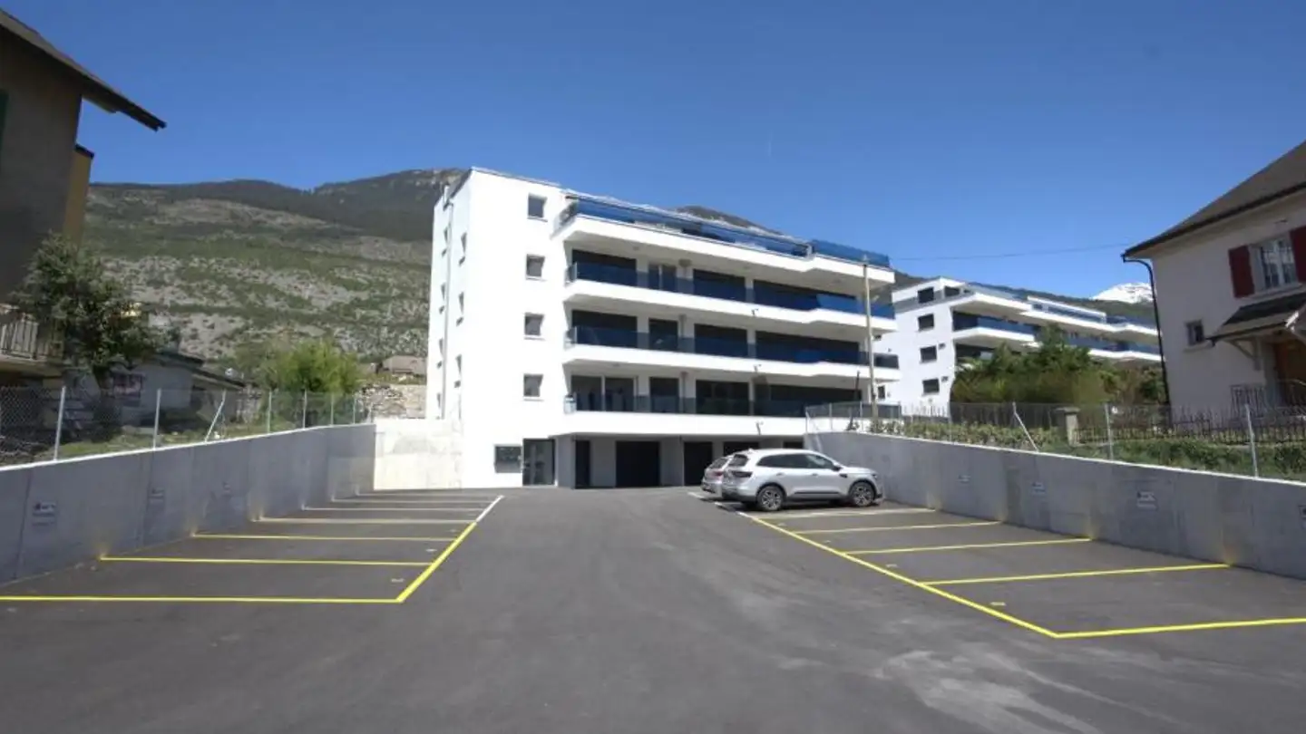Garage singolo in affitto - Bahnhofstrasse 9, 3970 Salgesch