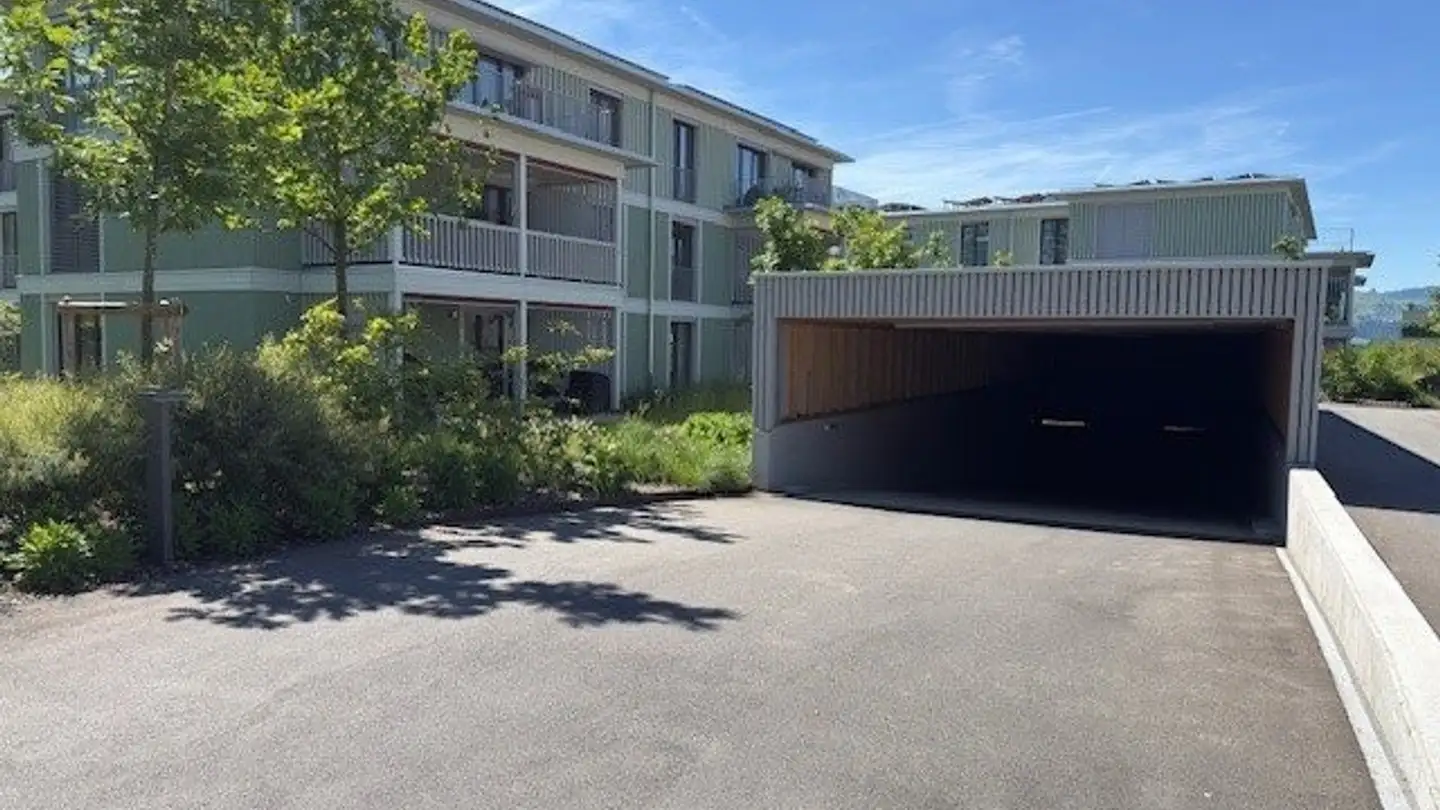 Garage singolo in affitto - Eichwisstrasse 30, 8634 Hombrechtikon