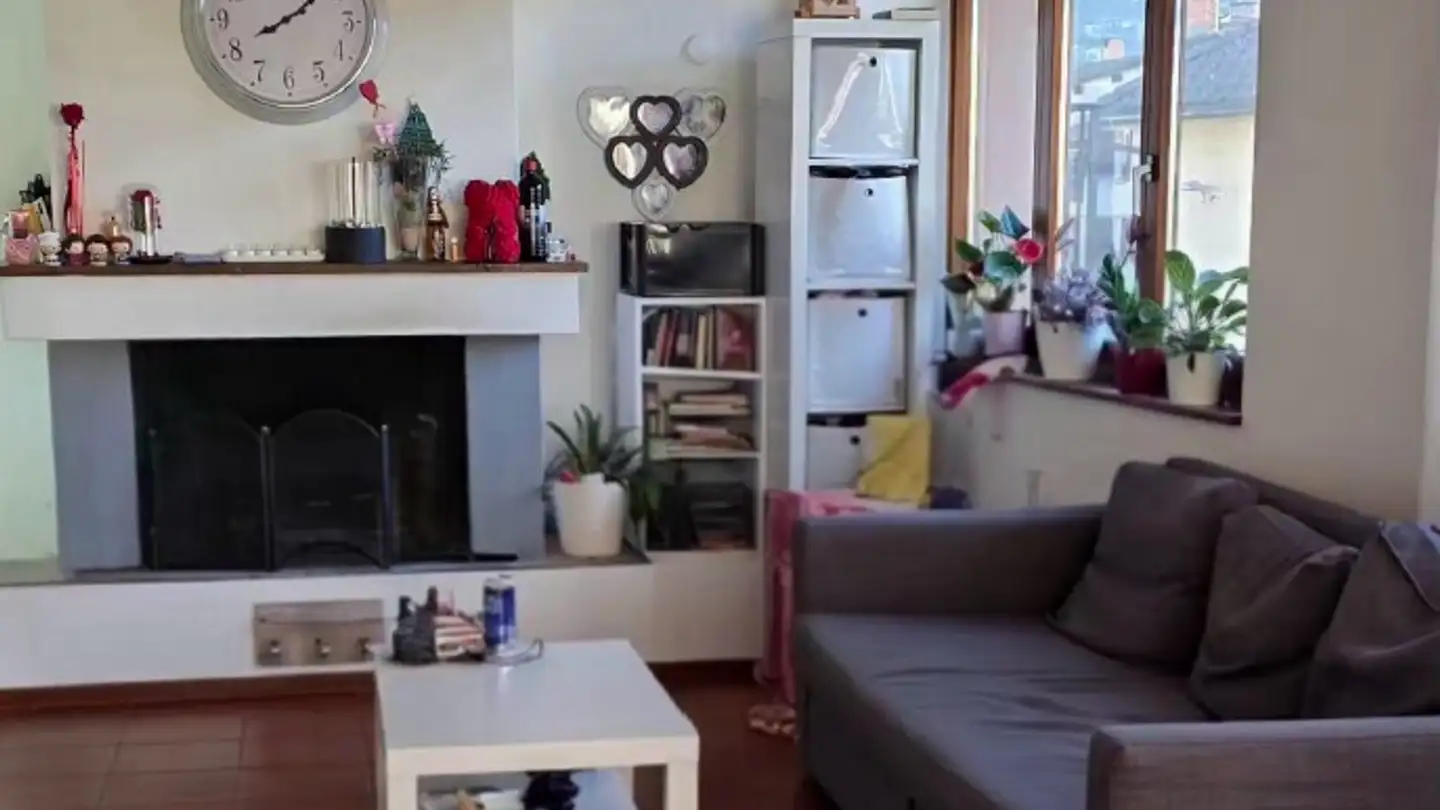 Apartment for rent - Piazza Francesco Ferrer, 6986 Novaggio - Photo 2