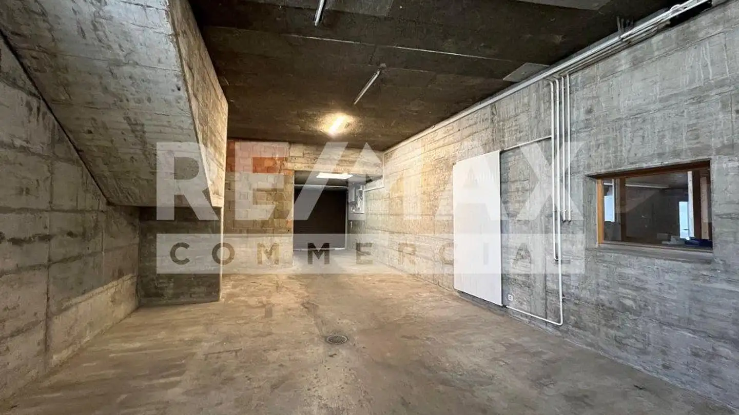 Commercial for sale - 3855 Brienz BE