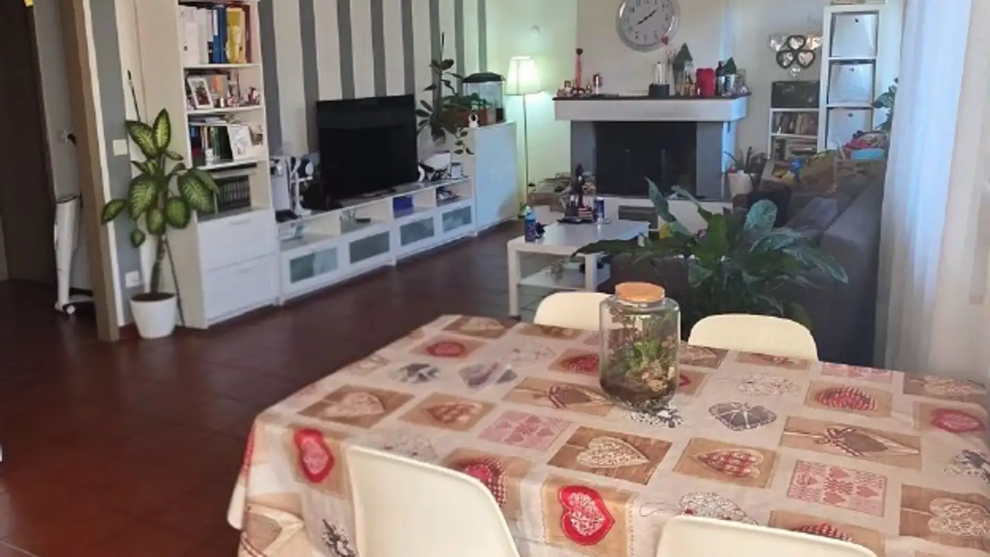 Apartment for rent - Piazza Francesco Ferrer, 6986 Novaggio