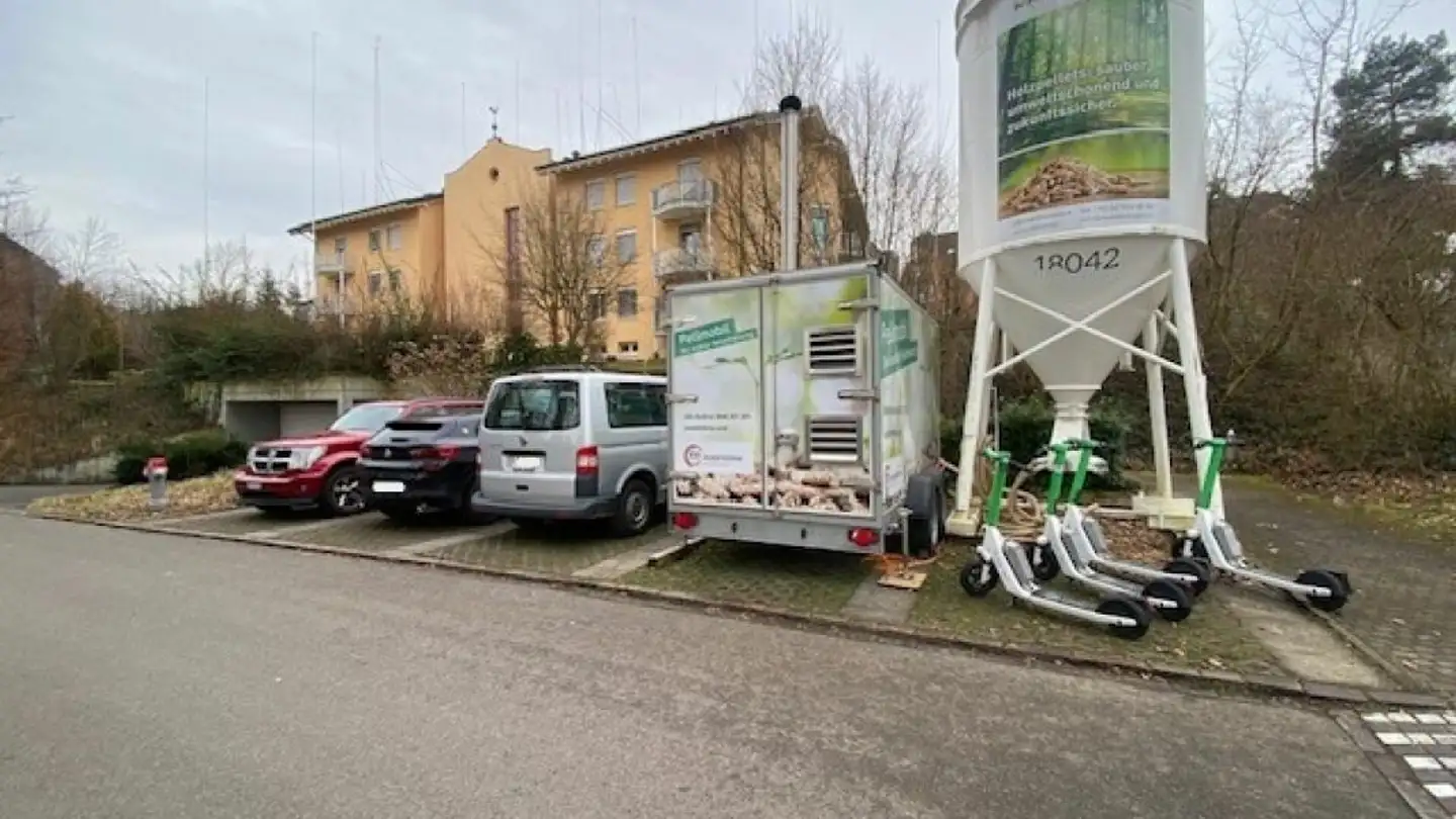 Outdoor parking space for rent - Hamelirainstrasse 84, 8302 Kloten - Photo 2