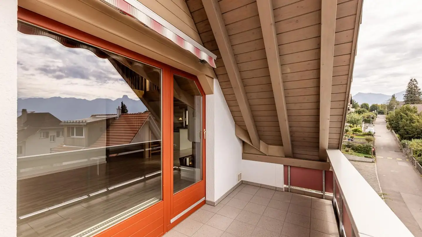 Attic flat for sale - Weieneggstrasse 11a, 3612 Steffisburg - Photo 3