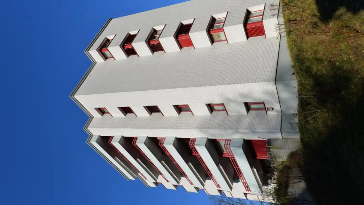 Place de parking souterraine à louer - Alte Baarerstrasse 1, 6300 Zug