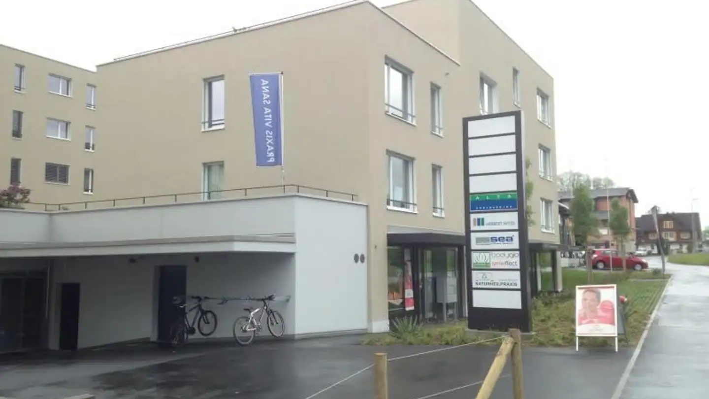 Bürofläche mieten - Röhrlistrasse 3, 6353 Weggis - Foto 2