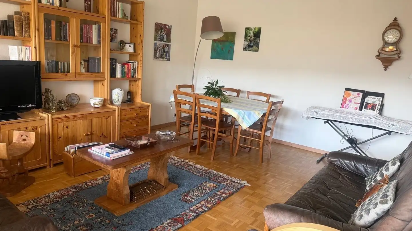 Appartamento in affitto - Derrière l'Eglise 4, 2054 Chézard-St-Martin - Foto 2