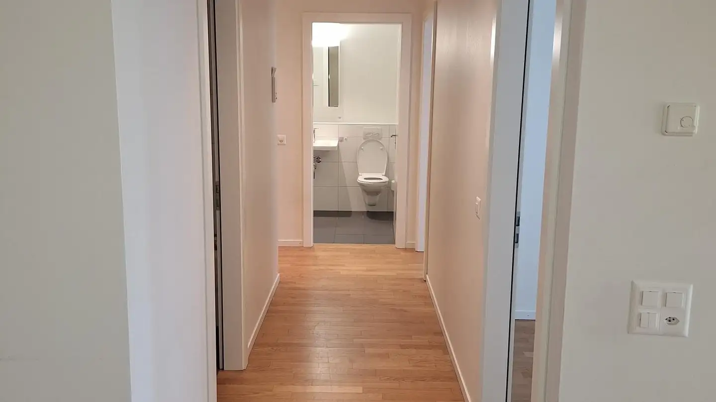 Appartement à louer - Avenue Du Marché 5b, 3960 Sierre - Photo 2
