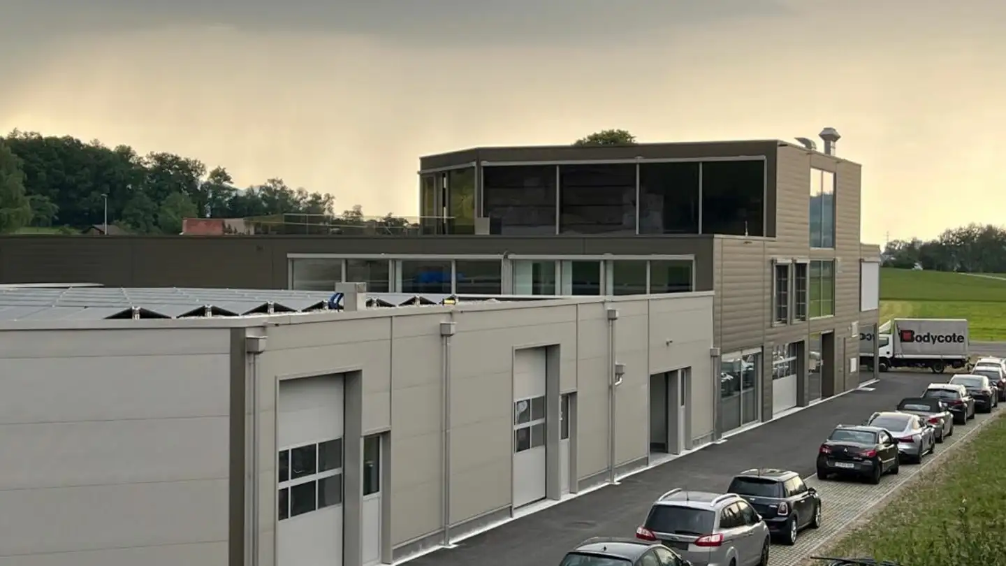 Bureau à louer - Gewerbestrasse 6, 8864 Reichenburg