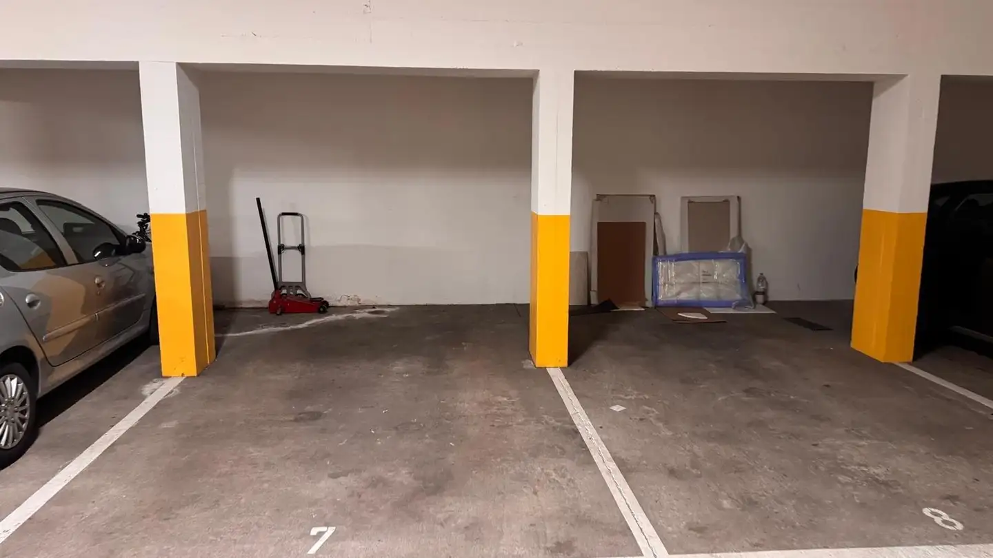 Single garage for rent - Via Gerso 2b, 6900 Lugano