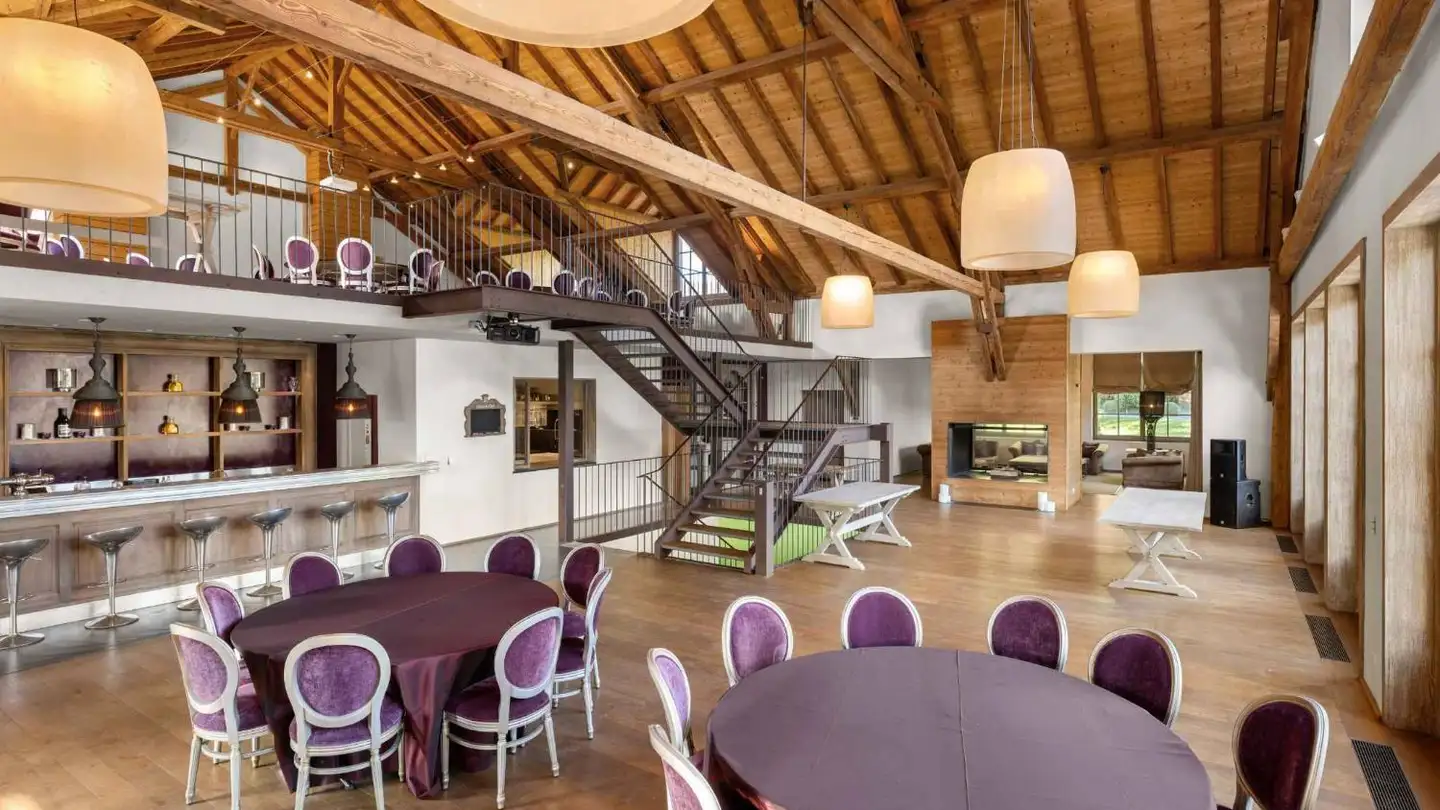 Villa kaufen - 1143 Apples