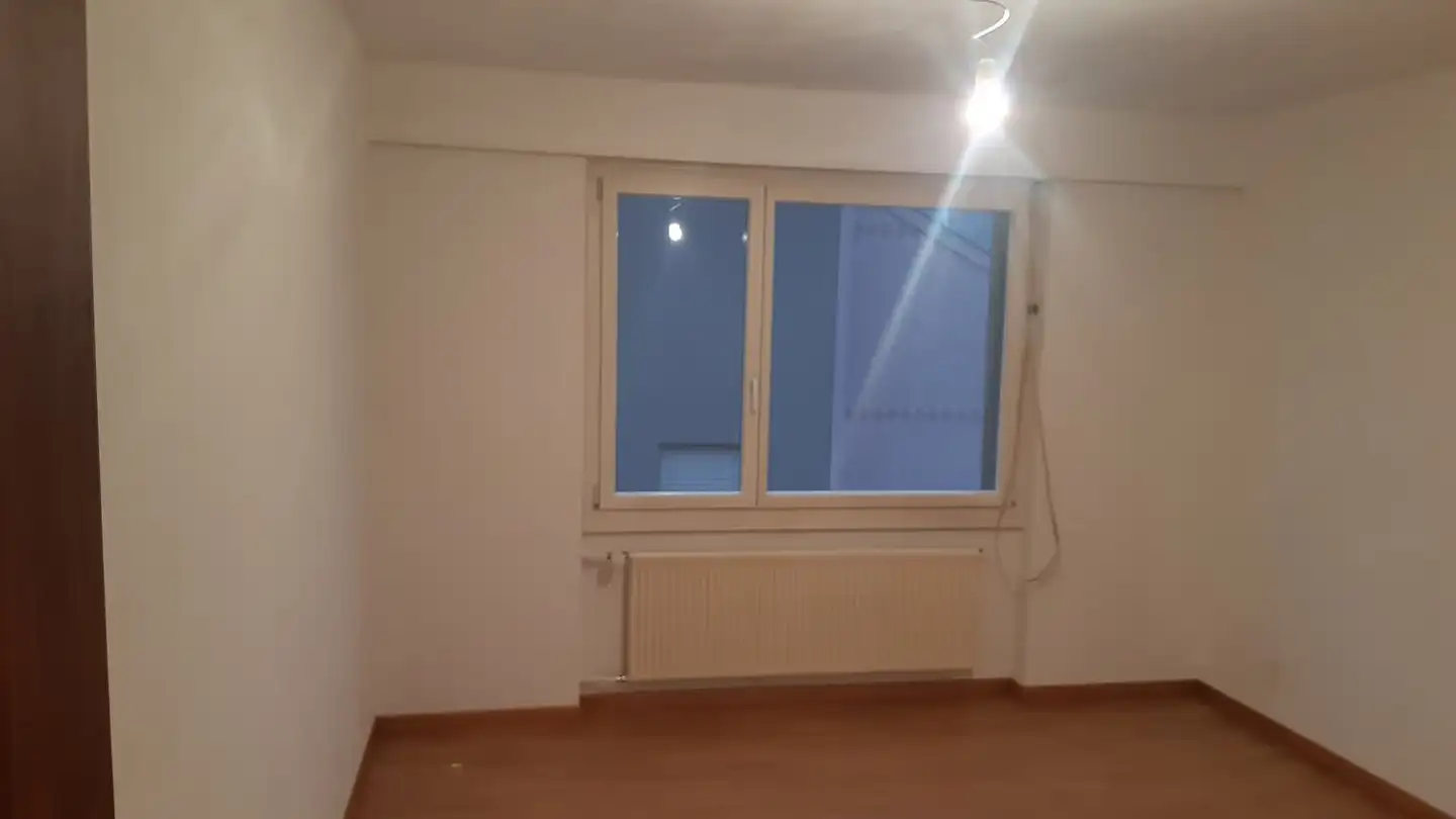 Appartement à louer - Dorfstrasse 40, 3661 Uetendorf - Photo 2