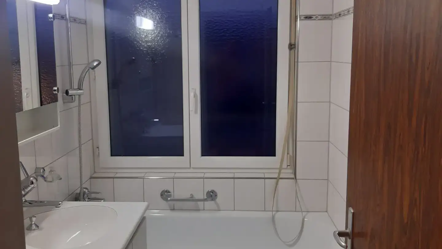 Appartement à louer - Dorfstrasse 40, 3661 Uetendorf - Photo 3