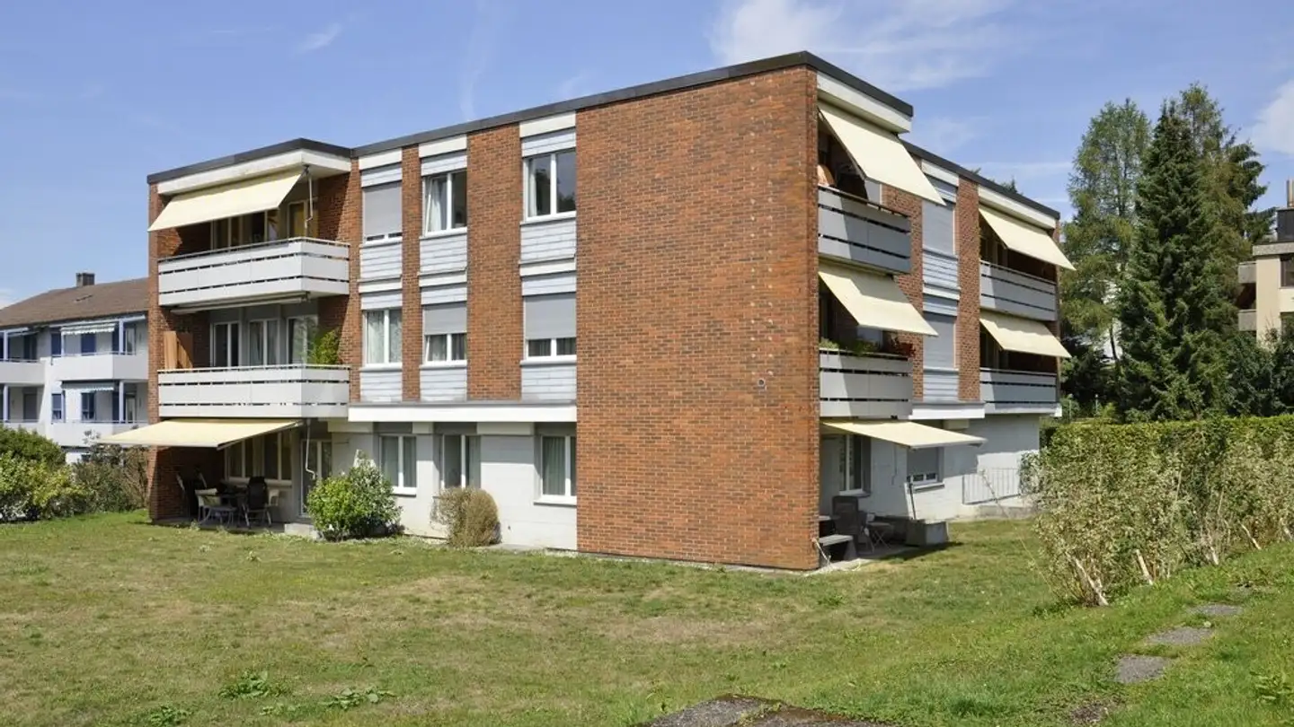 Wohnung mieten - Farlifangstrasse 24, 8126 Zumikon
