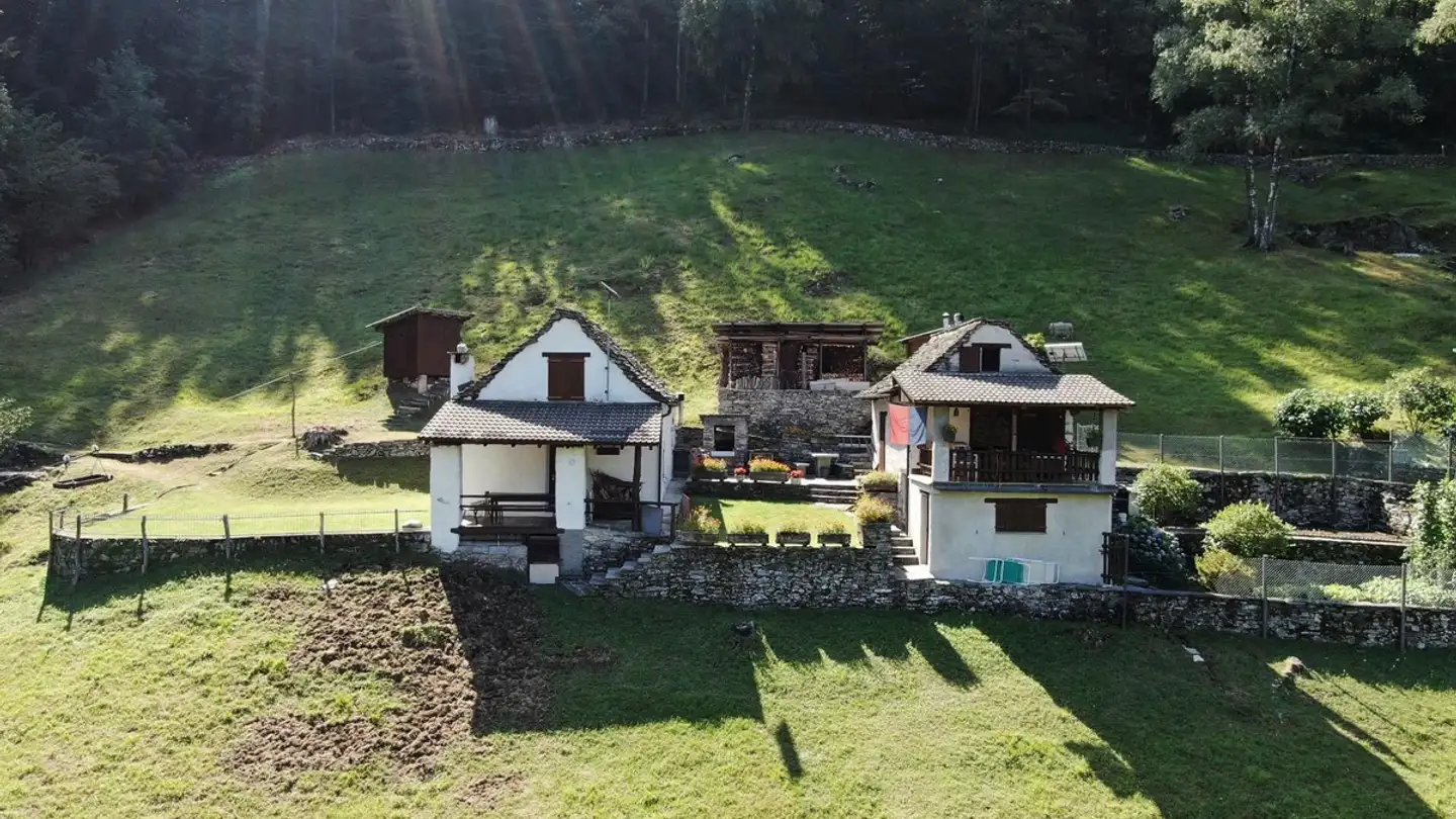 Einfamilienhaus kaufen - 6657 Palagnedra