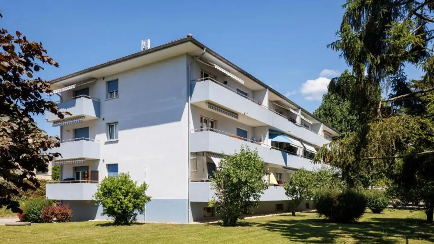 Parkplatz im Freien mieten - Chemin de Derrière la ville 8, 1033 Cheseaux-sur-Lausanne