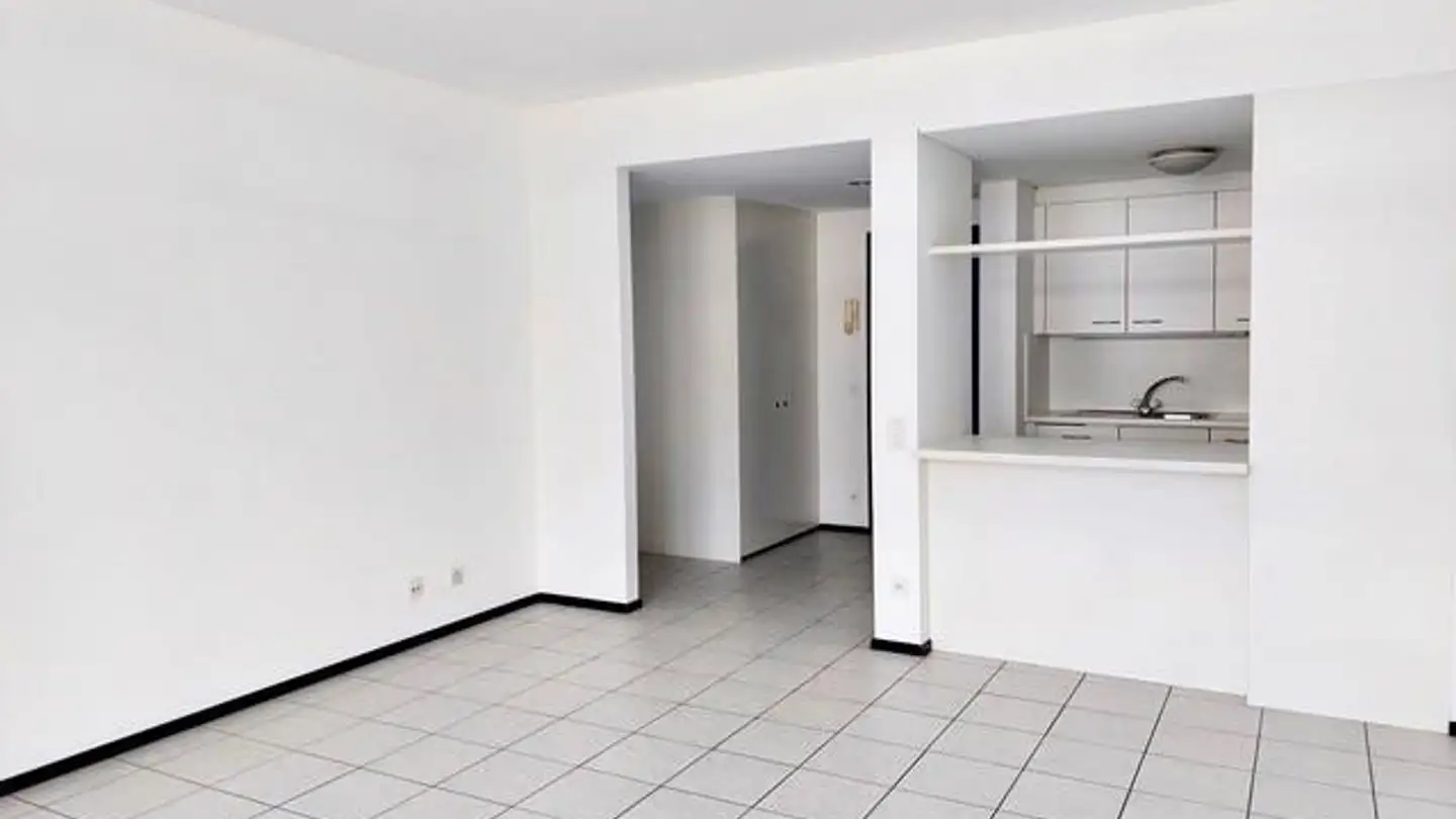 Apartment for rent - Corso San Gottardo 25, 6830 Chiasso - Photo 2