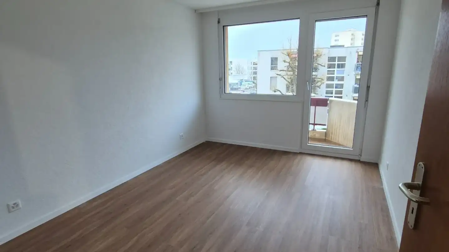 Apartment for rent - Chemin De Sous-Bois, 1400 Yverdon-les-Bains - Photo 2