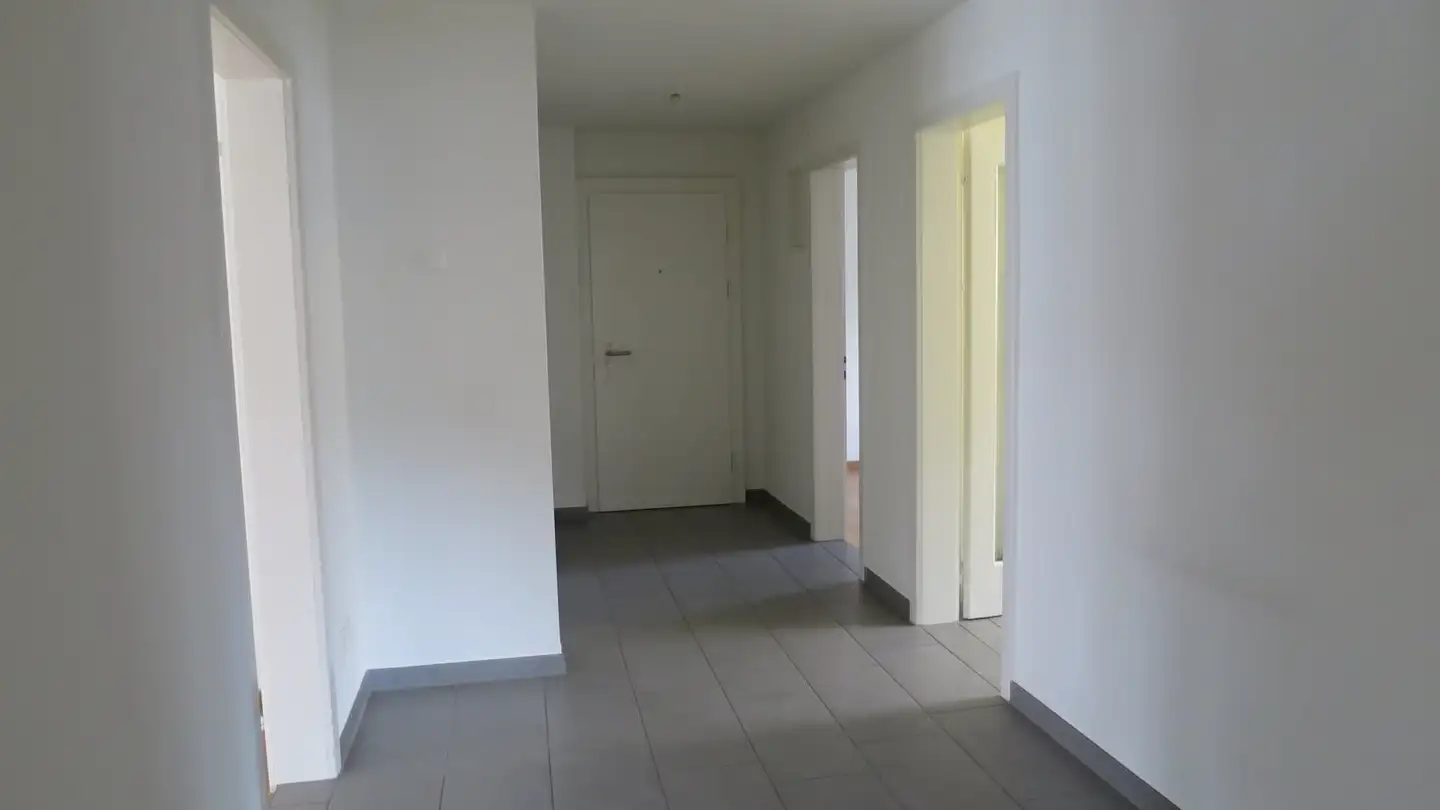 Apartment for rent - Sonnenbergstrasse 4, 8488 Turbenthal - Photo 2