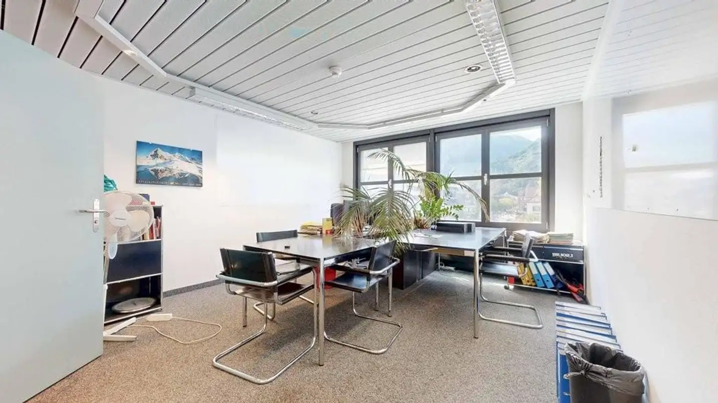 Spazio ufficio in affitto - Bahnhofstrasse 20, 3800 Interlaken - Photo 2