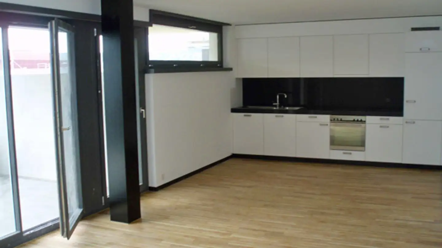 Apartment for rent - Flüelastrasse 25, 8047 Zürich - Photo 2