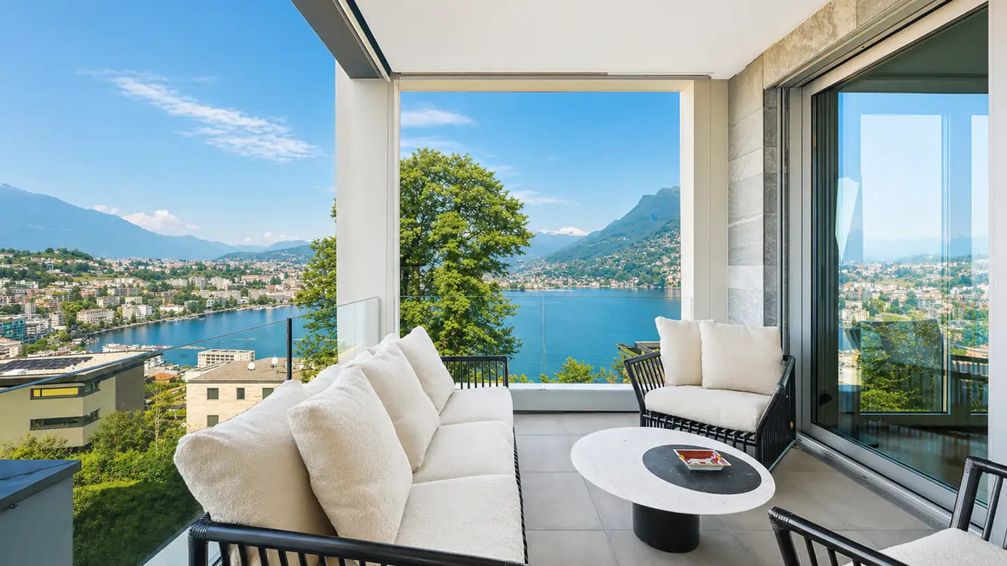 Apartment for sale - 6900 Paradiso