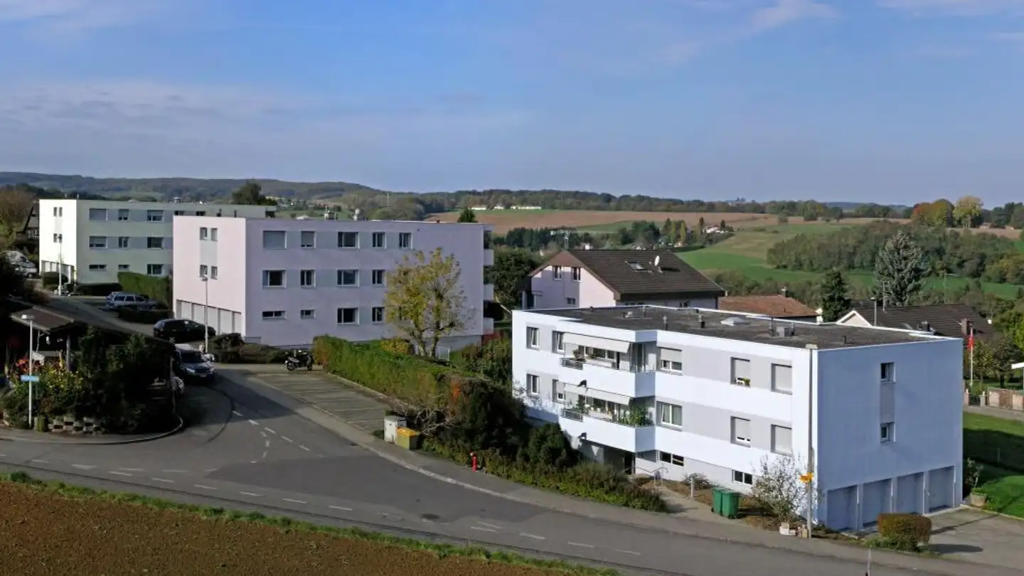 Place de parking extérieure à louer - Baumgartenweg 15, 4124 Schönenbuch