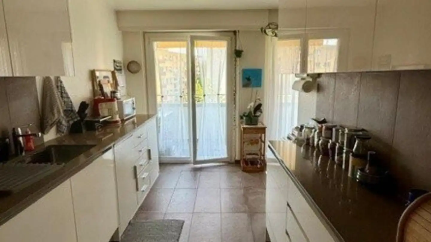 Apartment for rent - Avenue Victor-Ruffy 50, 1012 Lausanne - Photo 3