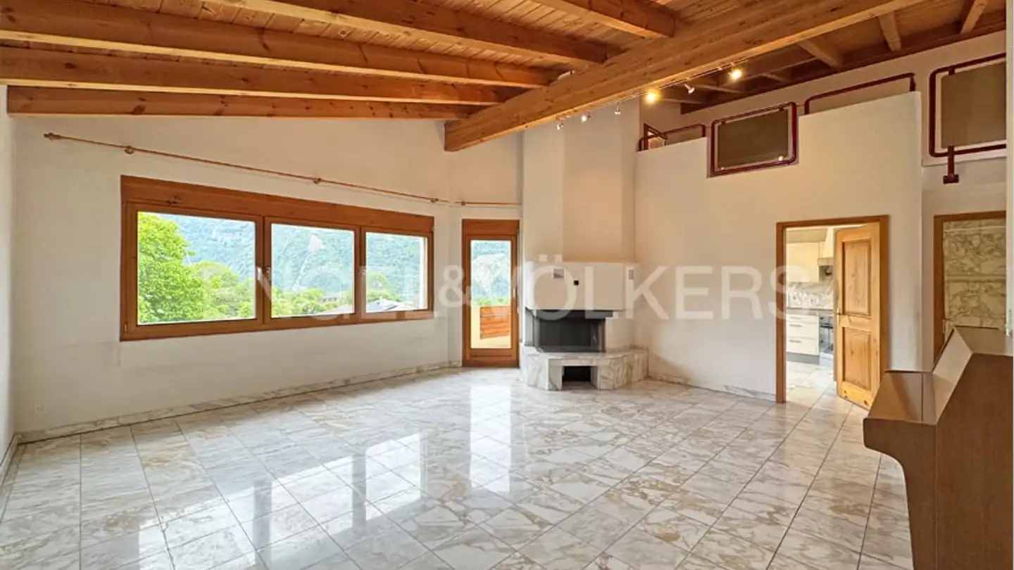 Attic flat for sale - 7203 Trimmis