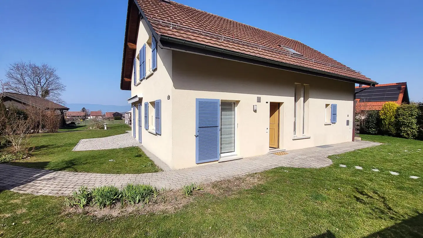 Single house for sale - 1053 Cugy VD