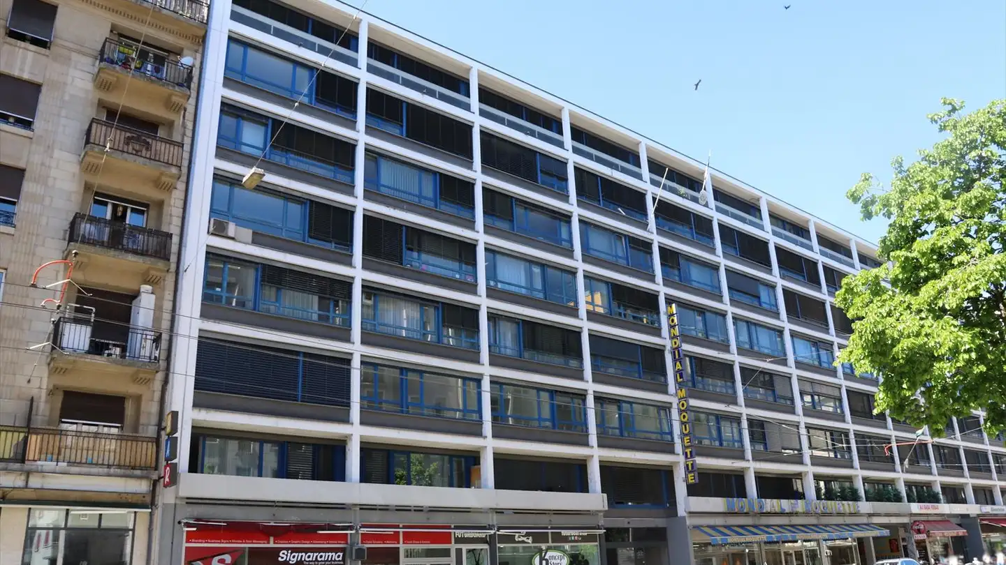 Covered parking space for rent - Rue De Lausanne 63, 1202 Genève