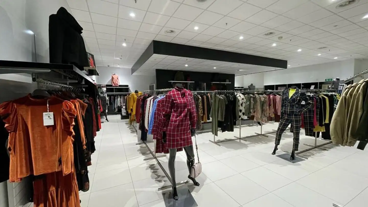 Spazio ufficio in affitto - Avenue Léopold-Robert 56, 2300 La Chaux-de-Fonds - Photo 3