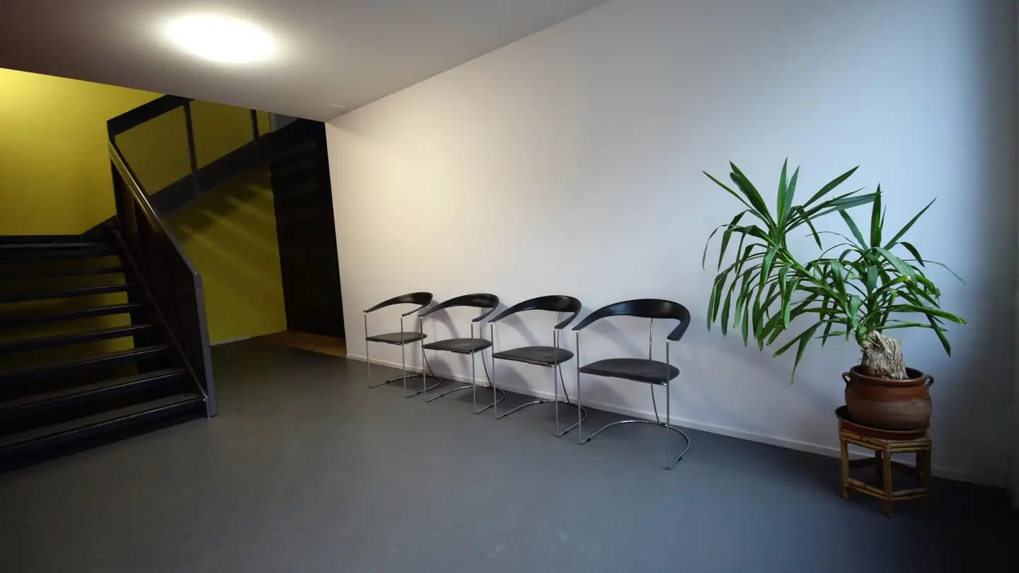 Spazio ufficio in affitto - Rue De La Gare 13, 2074 Marin-Epagnier - Foto 2