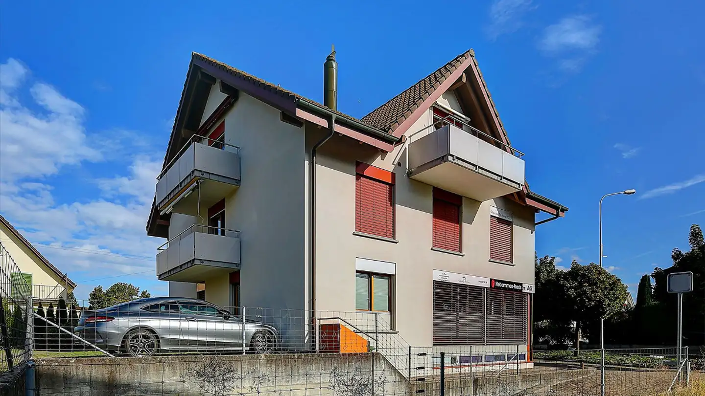 Dachgeschosswohnung mieten - Tramstrasse 51a, 5034 Suhr