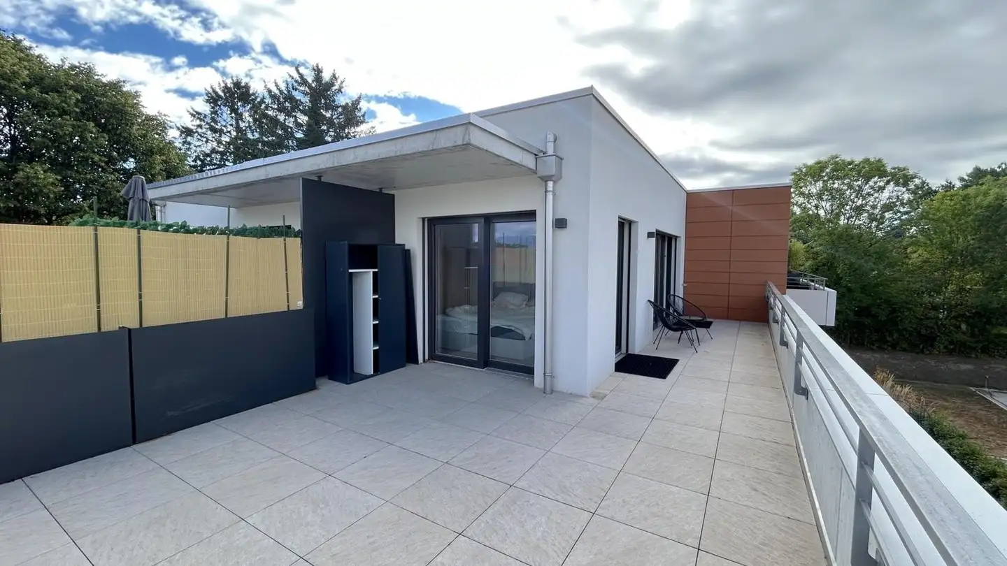 Attique à louer - 1246 Corsier GE