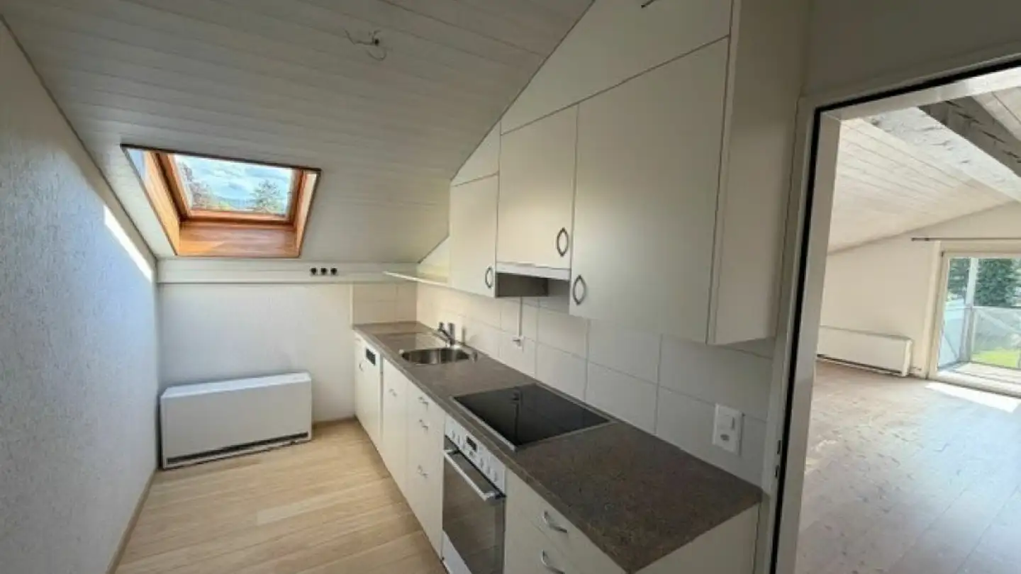 Dachgeschosswohnung mieten - Grenzstrasse 16, 4226 Breitenbach